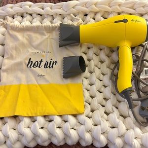 Drybar Buttercup Blow-Dryer